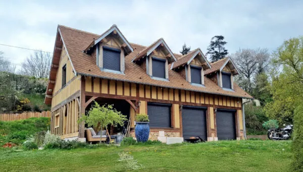 Structure de charreterie Lenoir Bois transformée en maison